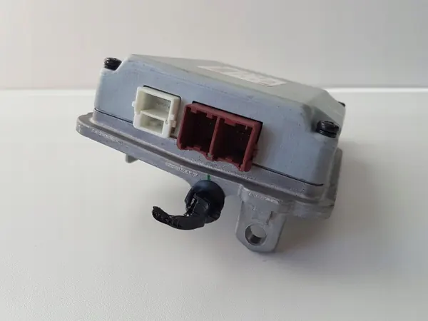 Unité de commande direction assistée Kia OEM G556399605 image 5
