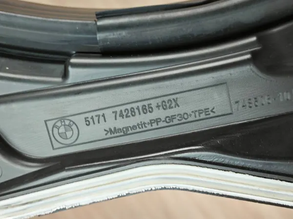 OEM 7428165 Väliseinäpeite BMW G26 G22 G20 image 7