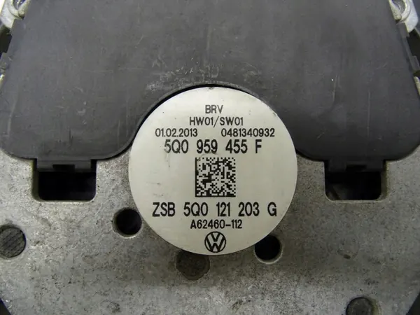 Radiatorventilator OEM 5Q0959455F voor Seat Leon III 1.2 TSI image 5