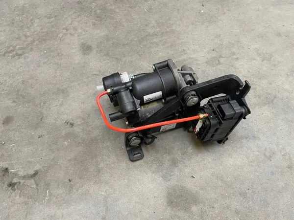 Suspensión Jaguar XJ X351 5.0 SC Elevación OEM GW93-3B484-AC image 2