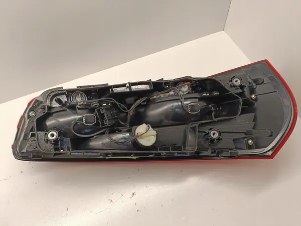 Luz Trasera Derecha C4 Picasso II 9814757180 image 10