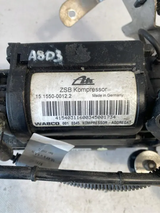 Audi A8 D3 ilma-iskun kompressori OEM 4E0616005D image 6