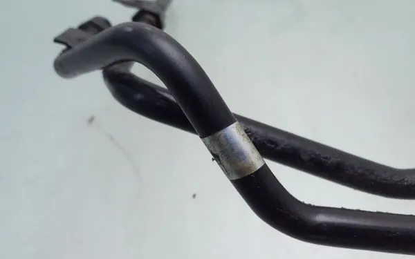 Conduit de refroidisseur d'huile Audi OE pour A4/S4 B6 image 3