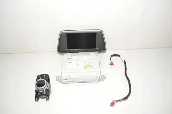 BMW X1 F48 Navigationssystem OEM 65826829087 image 2