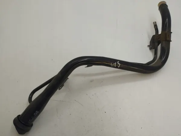 Honda CR-V 2013 Bränslefyllningshals OEM AMD100209 image 3