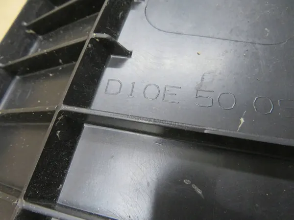 MAZDA CX-3 15-18 Tampa de para-choque dianteiro K2443-D10E image 9