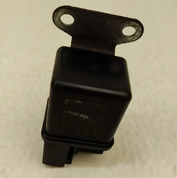 Relé vela OEM 2523080A0A para Nissan image 4