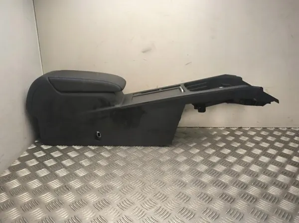 Begagnad Volkswagen OE mittentunnel 3G1863241 image 2