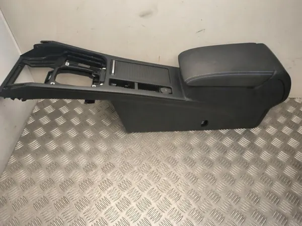 Begagnad Volkswagen OE mittentunnel 3G1863241 image 3