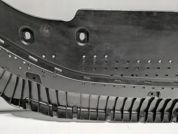 OEM 4K0807611 Framstötskydd för Audi A6 C8 image 10