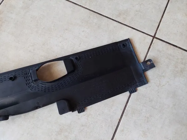 OEM 4H0819336-1 Pare-boue Supérieur Droit Audi A8 D4 image 9