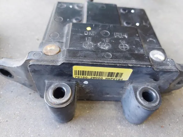 Sensor de capó derecho Hyundai Santa Fe III 79160-2W000 image 7