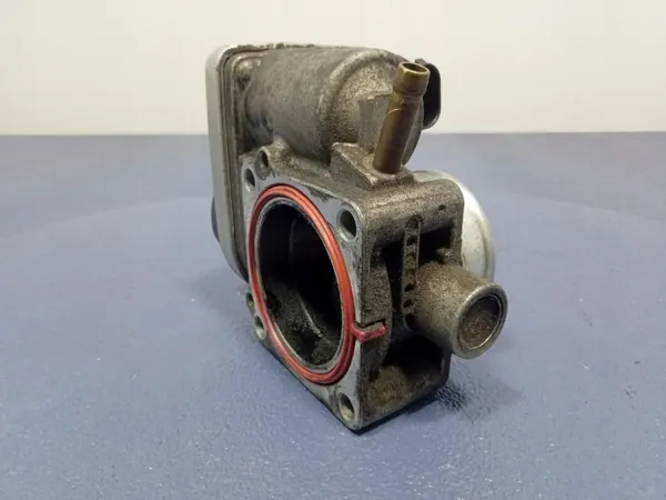 Gasklephuis OEM 4777860AA voor Chrysler PT Cruiser 1.6 image 3