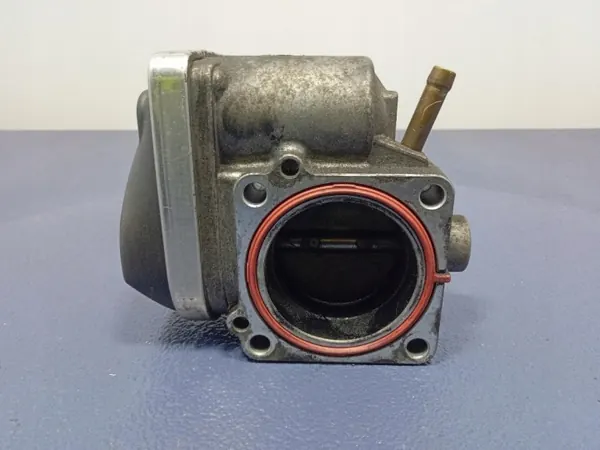Gasklephuis OEM 4777860AA voor Chrysler PT Cruiser 1.6 image 4