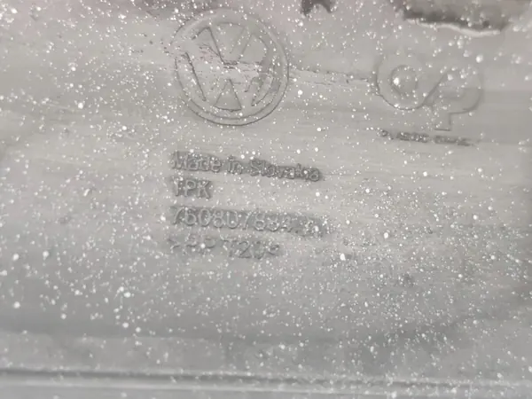 Suporte de para-choque dianteiro direito Vw Touareg 3 OEM 760807884 image 3