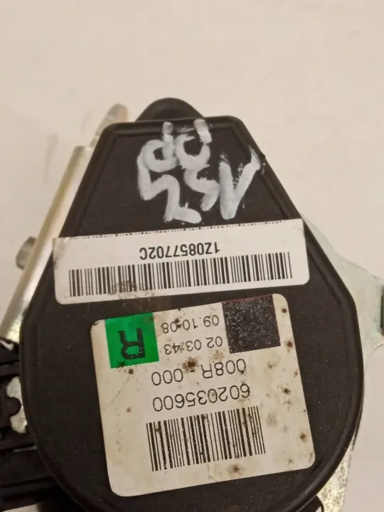 OEM 1Z0857702C Frambältessats - Vänster & Höger image 4