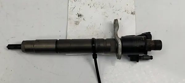 Gebrauchter Einspritzer für Volvo V60 - OEM-Teil image 2