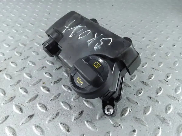 Oljefyllkapsel OEM 05C103495B för Skoda Octavia 4 image 5