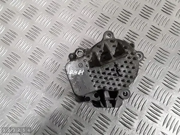 Pompe à eau chauffage Lexus CT200h OEM AM-523254 image 4