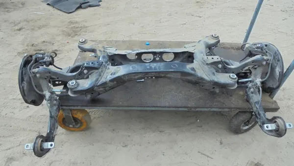 Toyota RAV4 Achterophanging OEM GGHGGHGH image 2