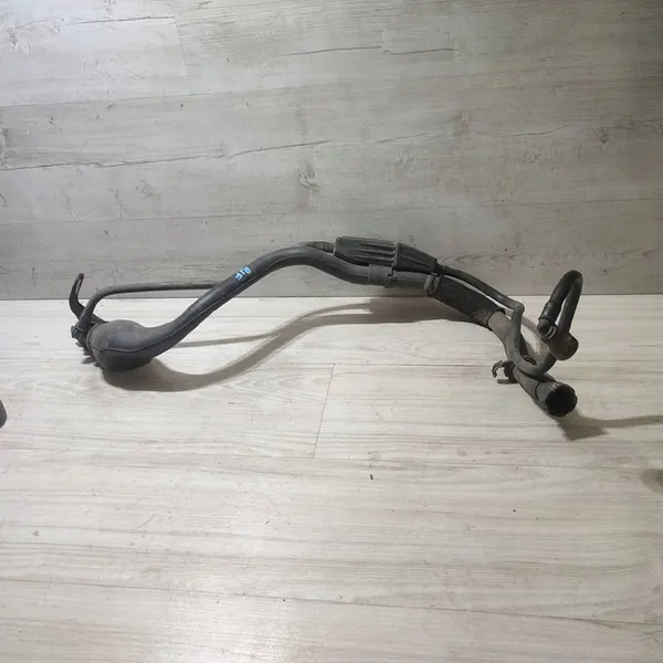 Goulotte AdBlue Peugeot Rifter image 2