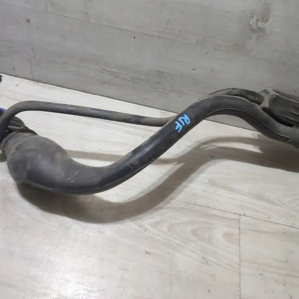 Goulotte AdBlue Peugeot Rifter image 4