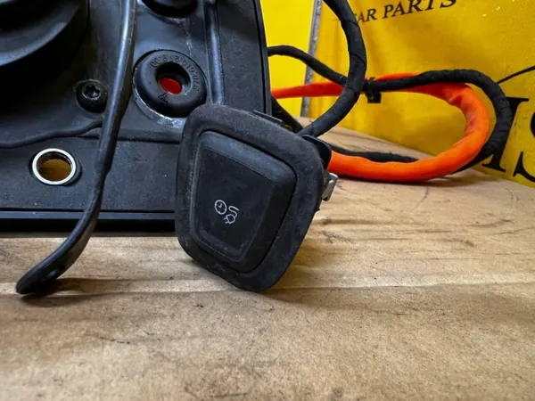 Enchufe de carga OEM 97061015803 para Porsche Panamera image 5