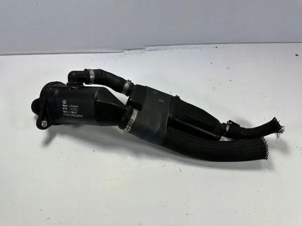 Volkswagen T6 AdBlue-Tank OEM 7E0131965C image 2