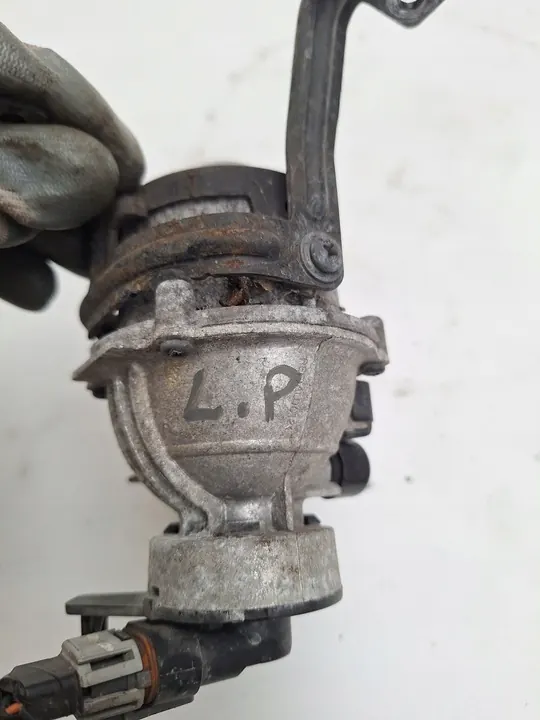 Faro antiniebla derecho delantero Kia Ceed II Lift 15- image 2