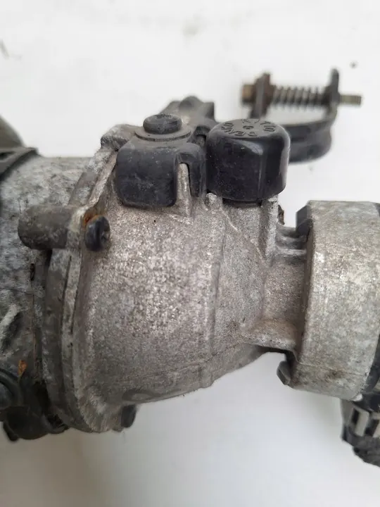 Faro antiniebla derecho delantero Kia Ceed II Lift 15- image 3