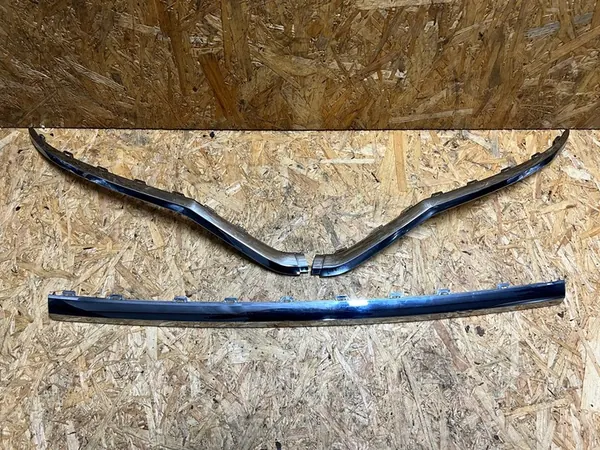 Conjunto de cromo de para-choque dianteiro Volkswagen T-Roc 17-22 OEM image 2