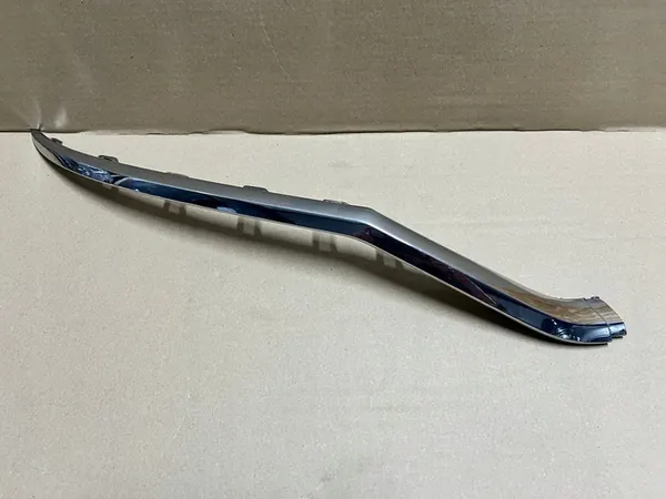 Conjunto de cromo de para-choque dianteiro Volkswagen T-Roc 17-22 OEM image 3