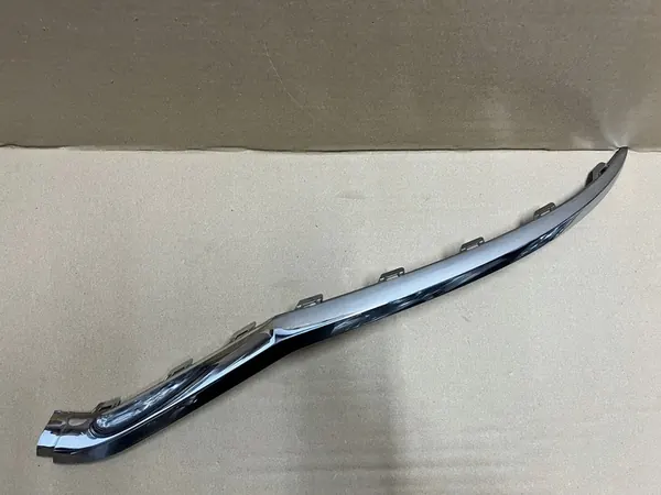 Conjunto de cromo de para-choque dianteiro Volkswagen T-Roc 17-22 OEM image 9