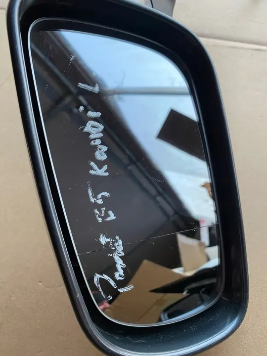 VW Passat B5 Kombi vänster elektrisk spegel OEM E1020479 image 5
