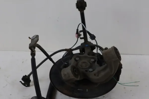 Pivot de roue arrière droit OEM 1172898707 Honda image 6