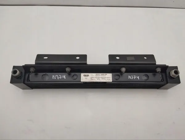 Aston Martin Oljekylare OEM 6G337869BB image 2