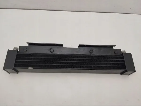 Aston Martin Oljekylare OEM 6G337869BB image 6