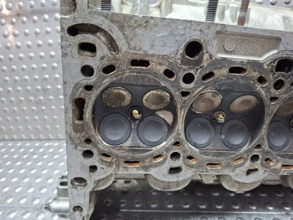 Culata Motor OEM 55562229 para Opel Corsa E image 10