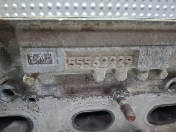Culata Motor OEM 55562229 para Opel Corsa E image 8