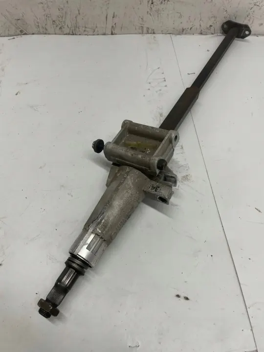 Styrkolumnaxel OEM 8G1419565 för Audi Coupe image 2