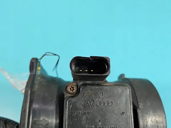 Luftmassenmesser Audi A6 C5 2.4 V6 image 9