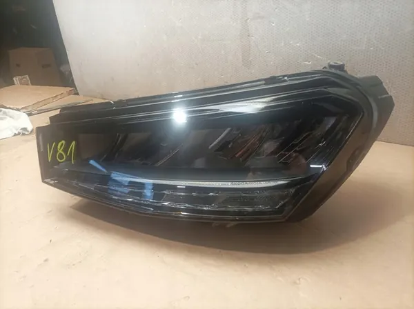 FABIA IV Farol Dianteiro Esquerdo 6VB941015 image 2