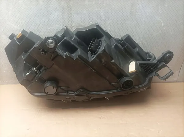 FABIA IV Farol Dianteiro Esquerdo 6VB941015 image 7