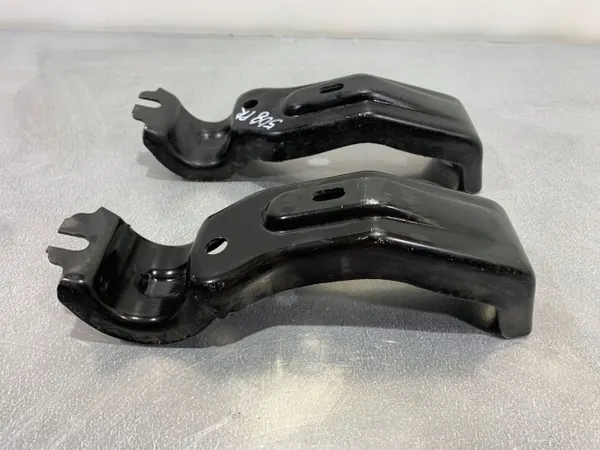 Peugeot 508 framstabilisatorfäste OEM 9682243280 image 5