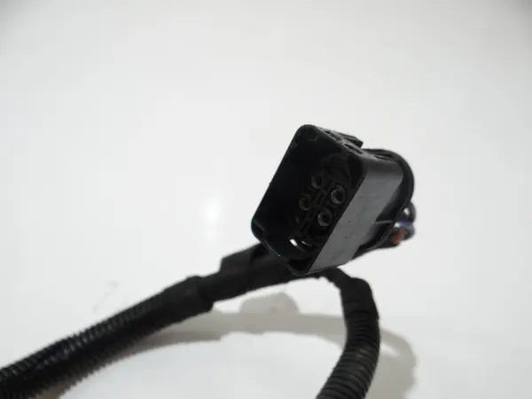 Harness de cables BMW E60 OEM 6928373 - Usado image 4