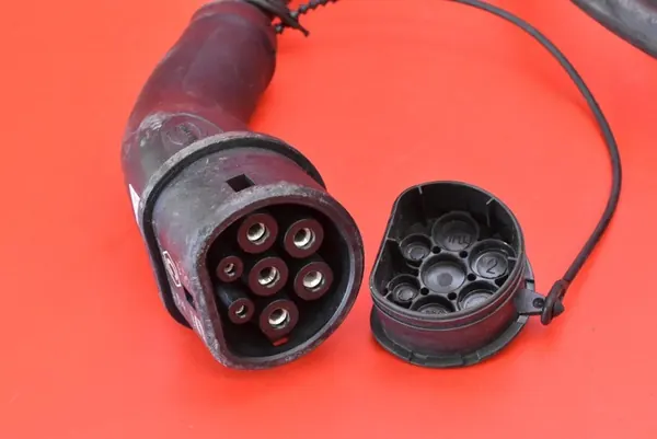 Laddkabel VW E-CRAFTER 1 I 35 136 HK 18-24 image 9