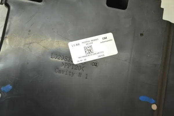 Sitzmodul-Abdeckung OEM Cadillac Escalade IV Links Vorne image 5