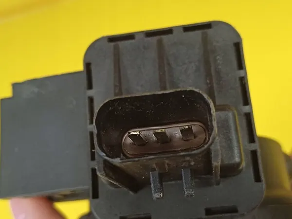 Puhdistusventtiili Jeep Cherokee III KJ 2.4 OEM 04891525AB image 5