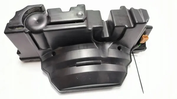 Subwoofer OEM 8W9035382B para Audi A4 (2015-) image 4