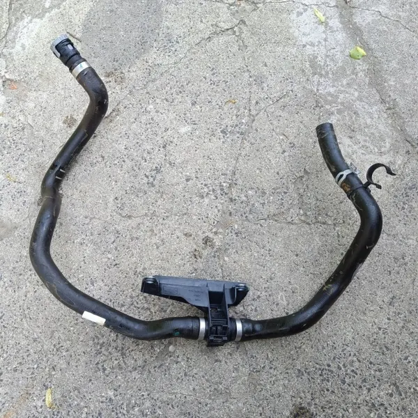 Manguera Calefactor Ford Kuga II 2014 OEM F1F118K580WA image 2